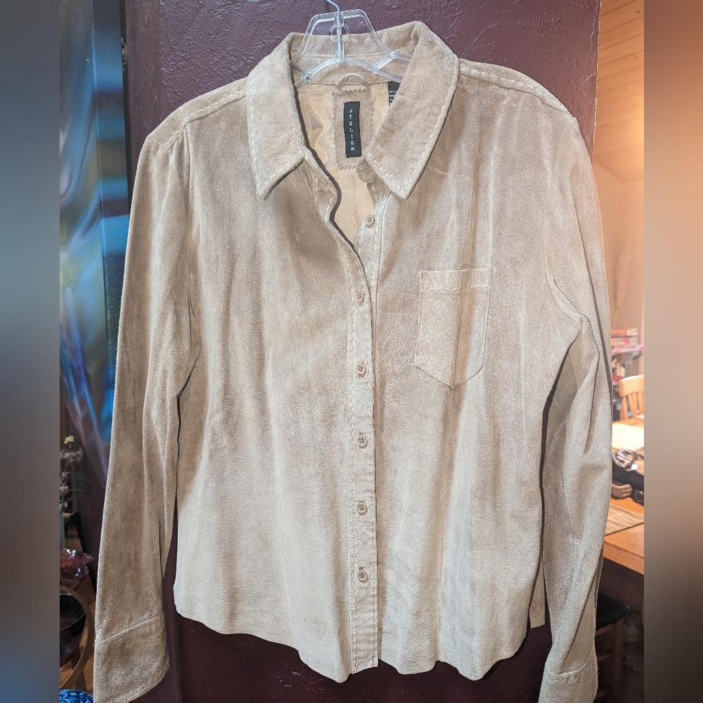 Atelier women's suede shacket size L